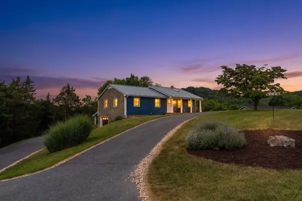 126 River Ridge Rd, Verona, VA 24482