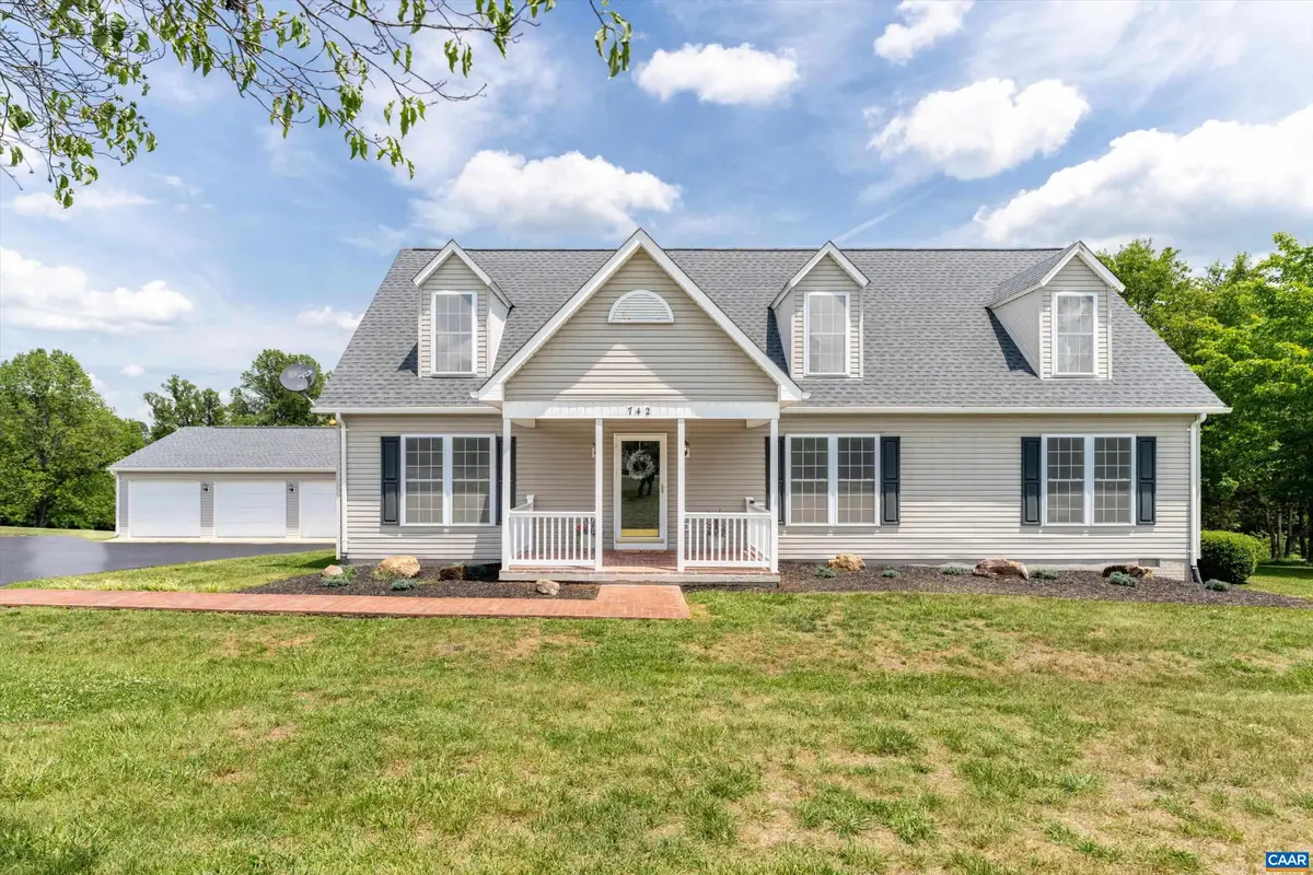 742 Valley View Rd, Ruckersville, VA 22968 - #1