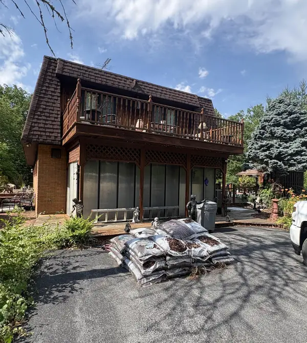 120 Shangrila Ln, Waynesboro, VA 22980