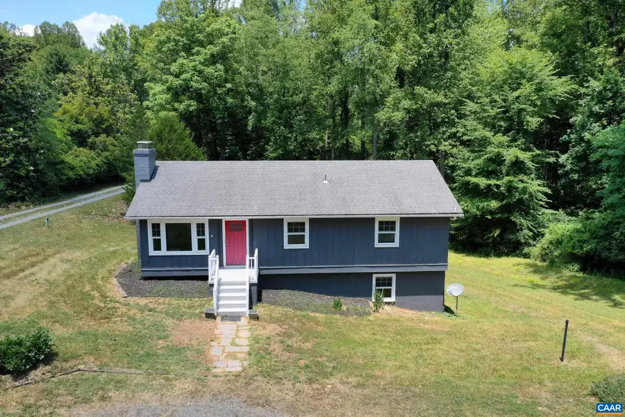 3272 Horseshoe Bend Rd, Charlottesville, VA 22901 - #2