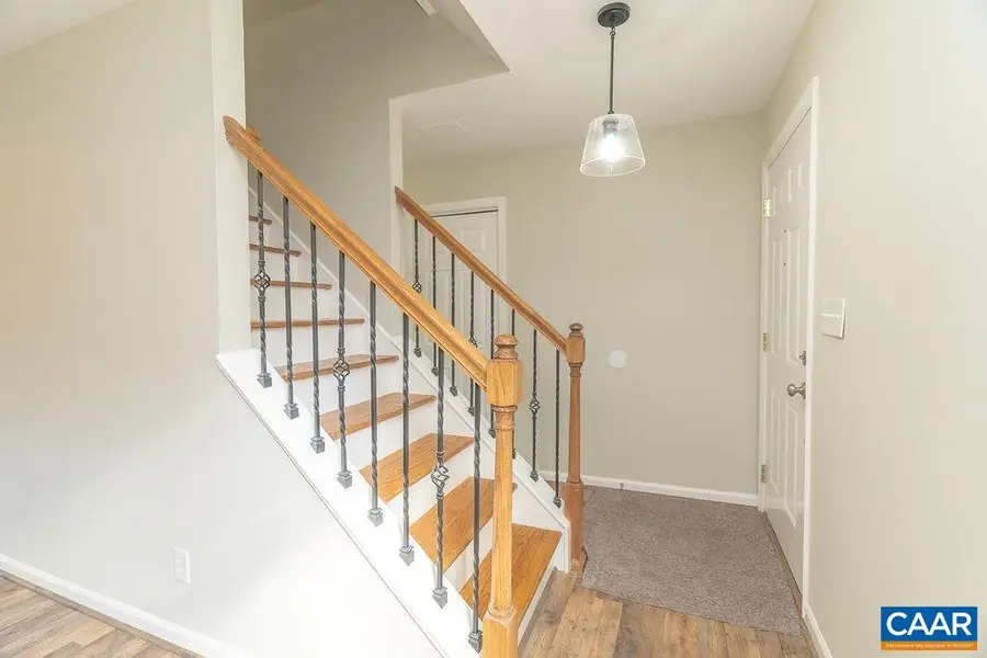 102 Dorset Ct, Charlottesville, VA 22911 - #3