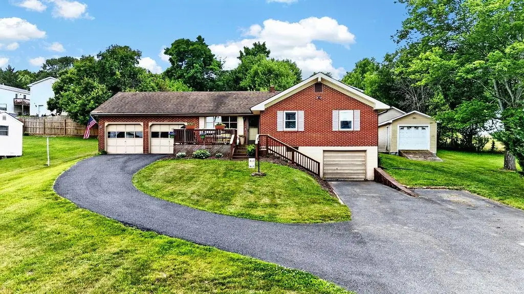 50 Misty Dawn Ln, Staunton, VA 24401 - #1