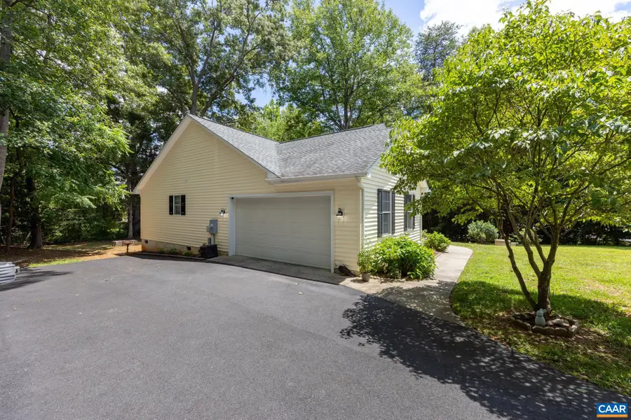 211 Spring Haven Ln, Ruckersville, VA 22968 - #2