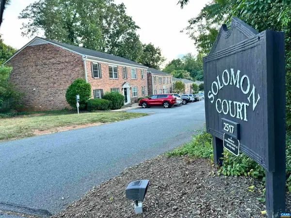 2517 Hydraulic Rd, Charlottesville, VA 22901