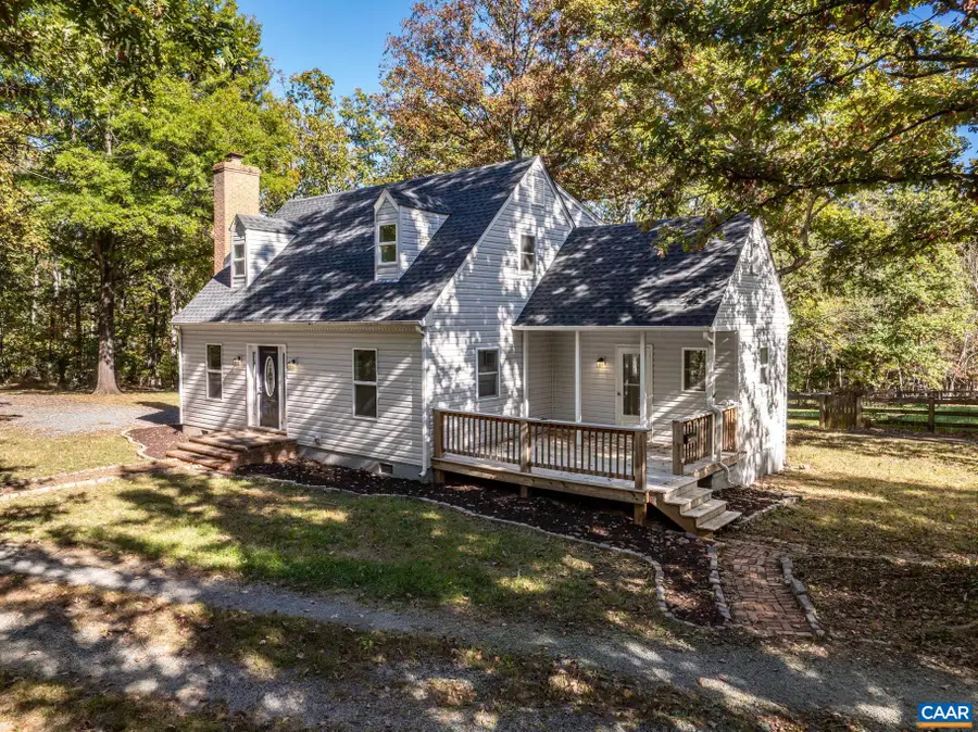 2325 Mountain Brook Dr, Charlottesville, VA 22902 - #3