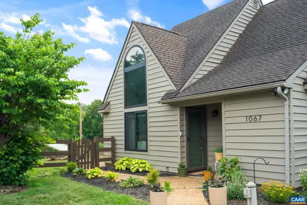 1067 Highland Dr, Charlottesville, VA 22901