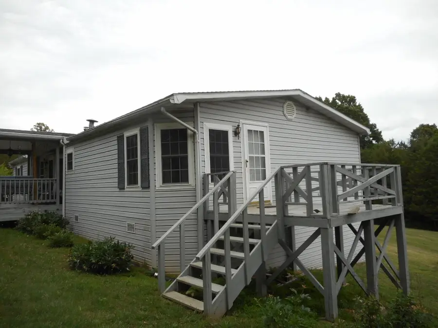 2780 Sunrise Dr, Broadway, VA 22815 - #3