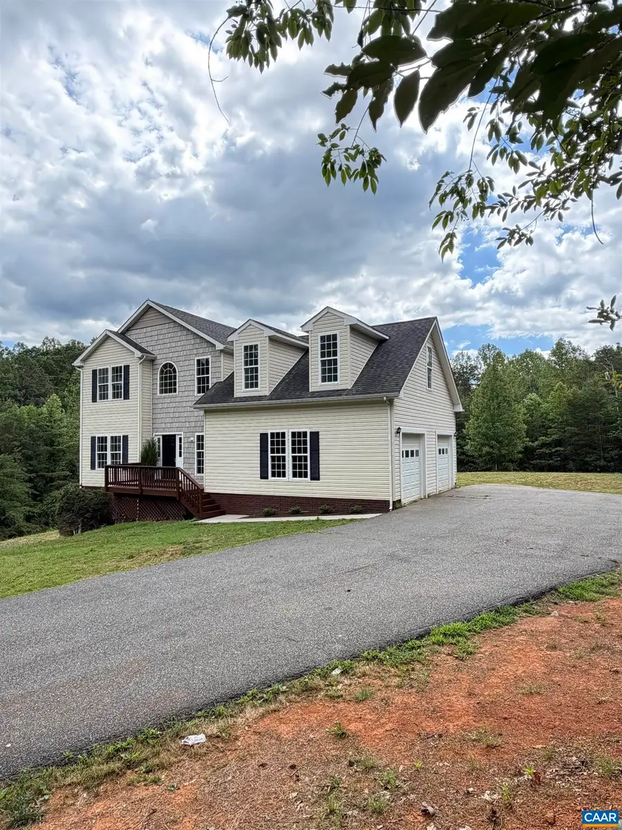 106 Mountainside Dr, Stanardsville, VA 22973 - #2