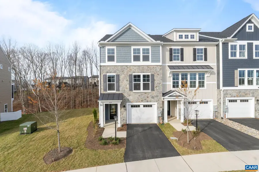 3028 Farrow Cir, Charlottesville, VA 22901 - #2