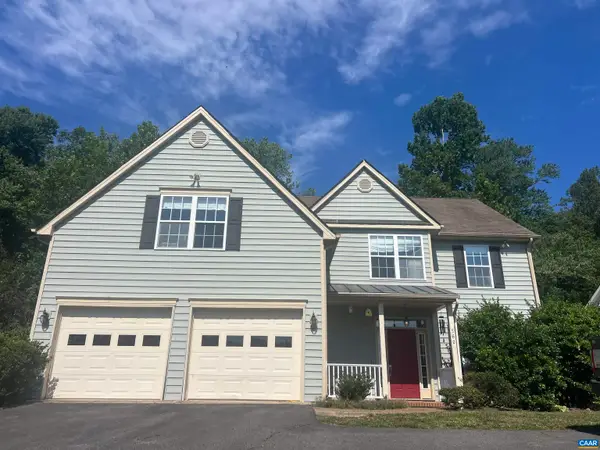 560 Rolling Valley Ct, Charlottesville, VA 22902