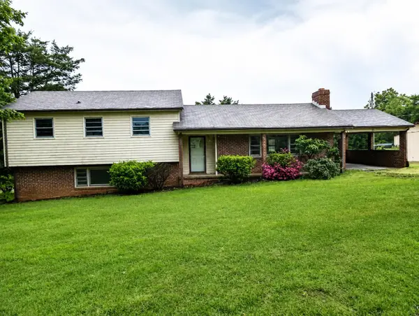 25 Hoods Ct, Ruckersville, VA 22968