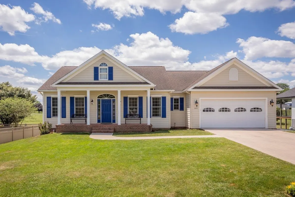 301 Bartley St, Dayton, VA 22821 - #1