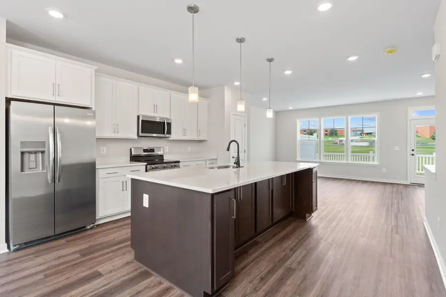 215 Scarlet Maple Ln, Bridgewater, VA 22812 - #2
