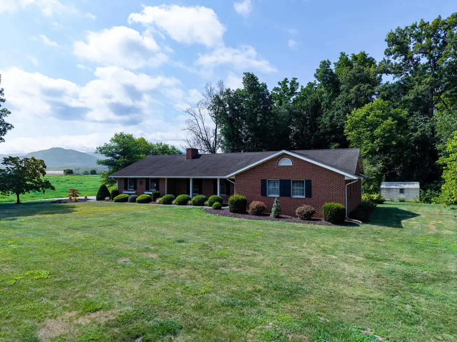 1630 Island Ford Rd, Elkton, VA 22827 - #2