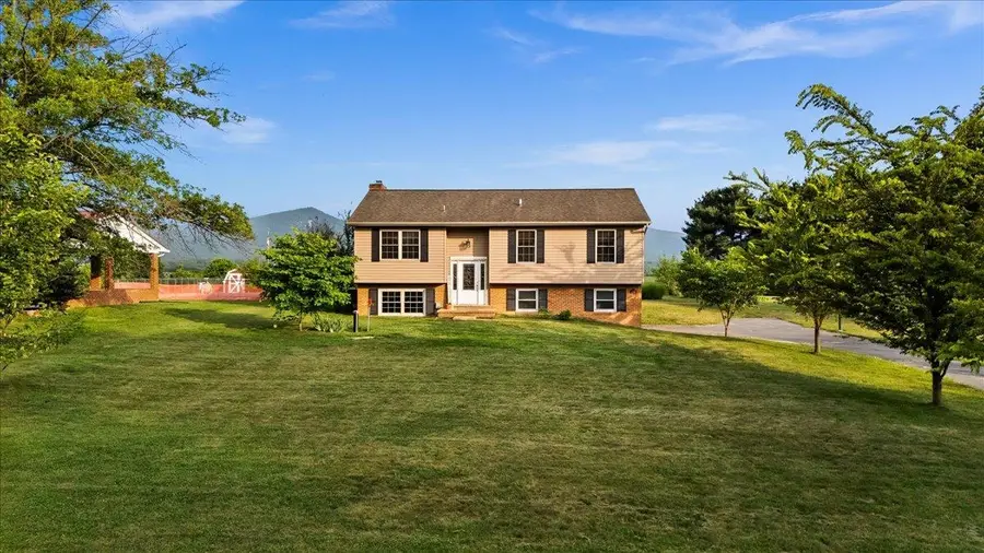 4789 Lawyer Rd, McGaheysville, VA 22840 - #3