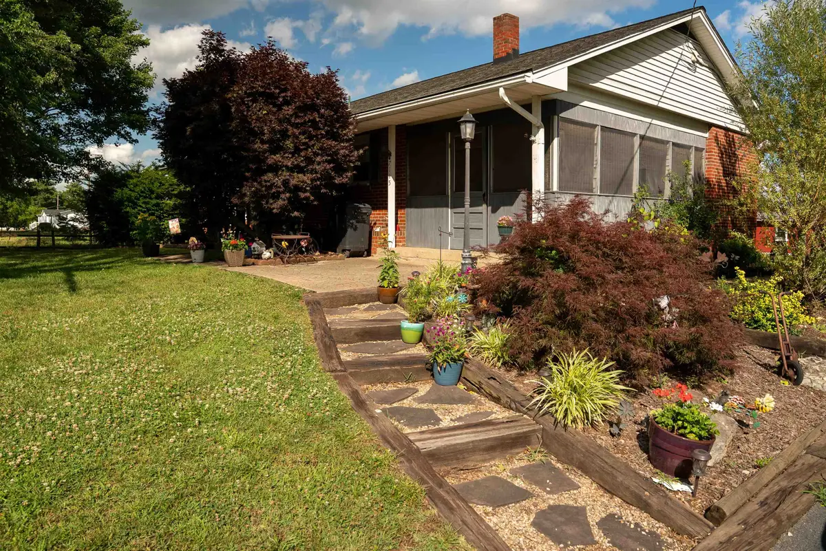 7115 Community Center Rd, Dayton, VA 22821 - #1