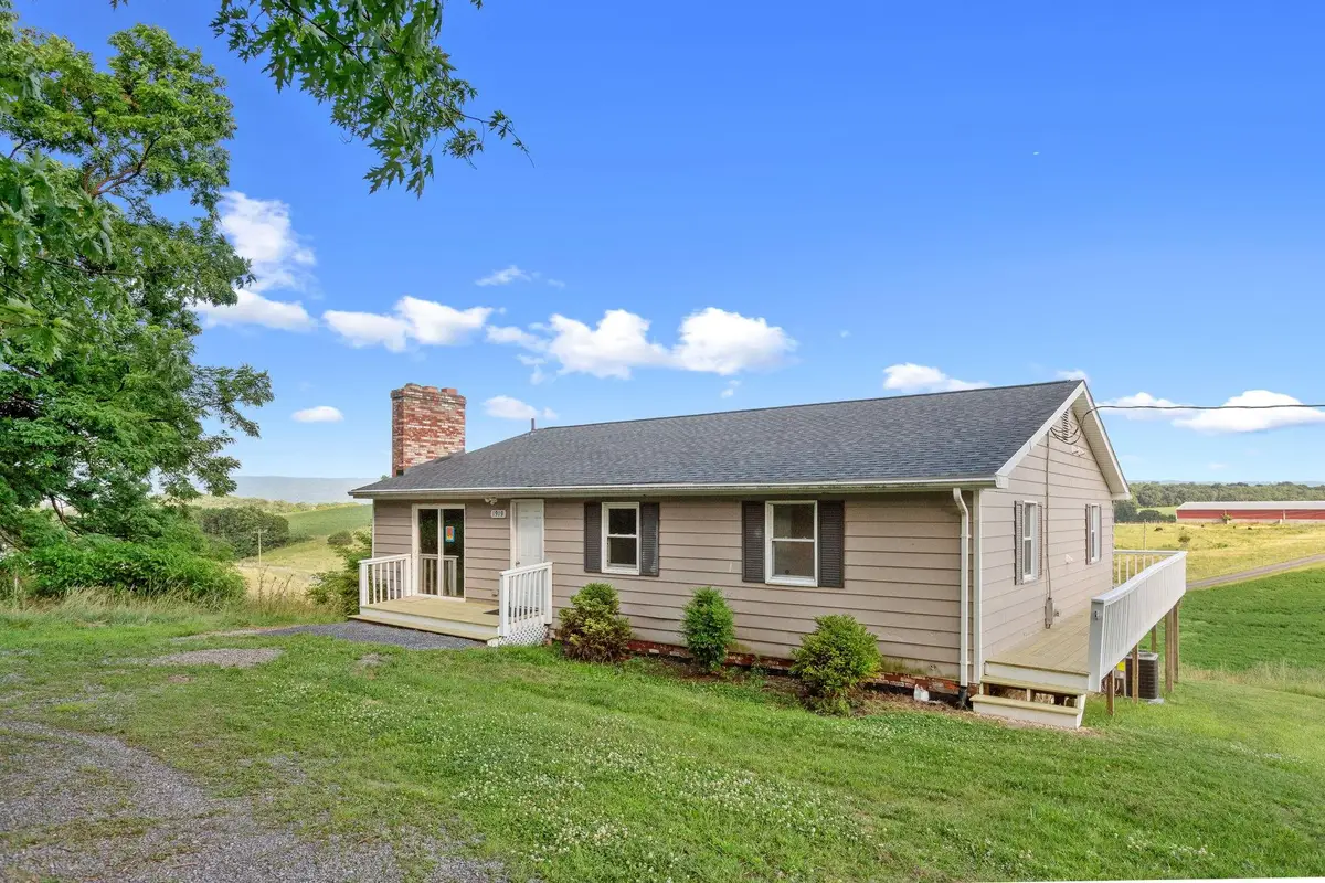 1919 Ridge Rd, New Market, VA 22844 - #1