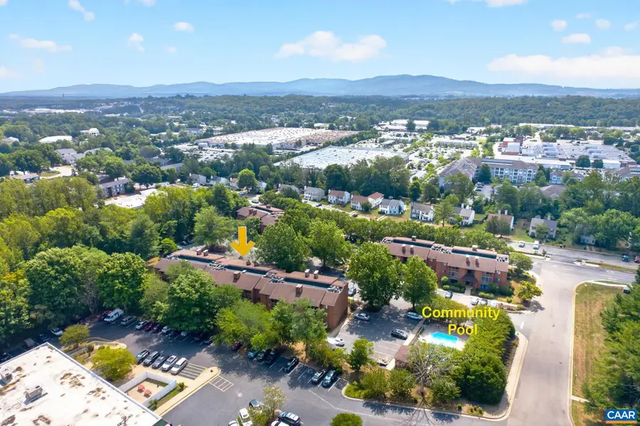 138 Green Turtle Ln, Charlottesville, VA 22901 - #3