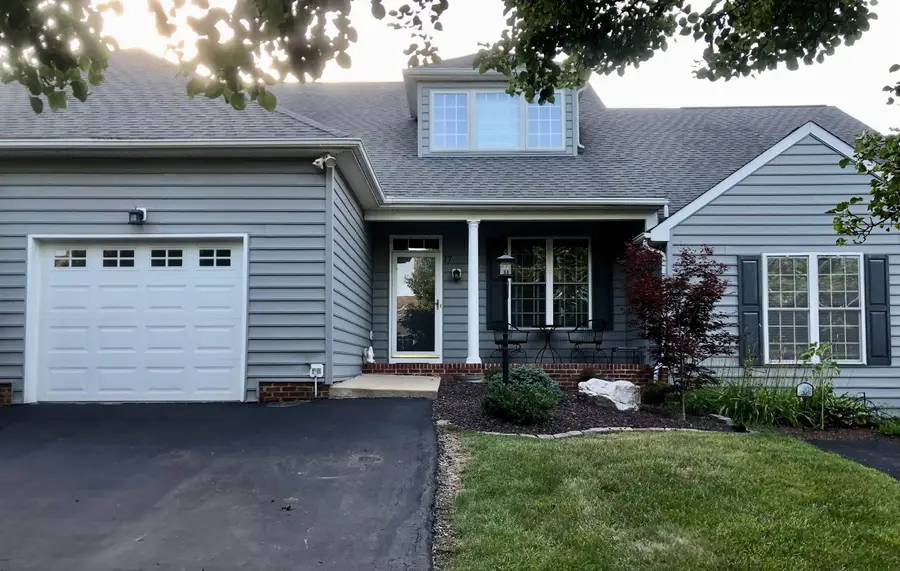 17 Vista View Ln, Staunton, VA 24401 - #2