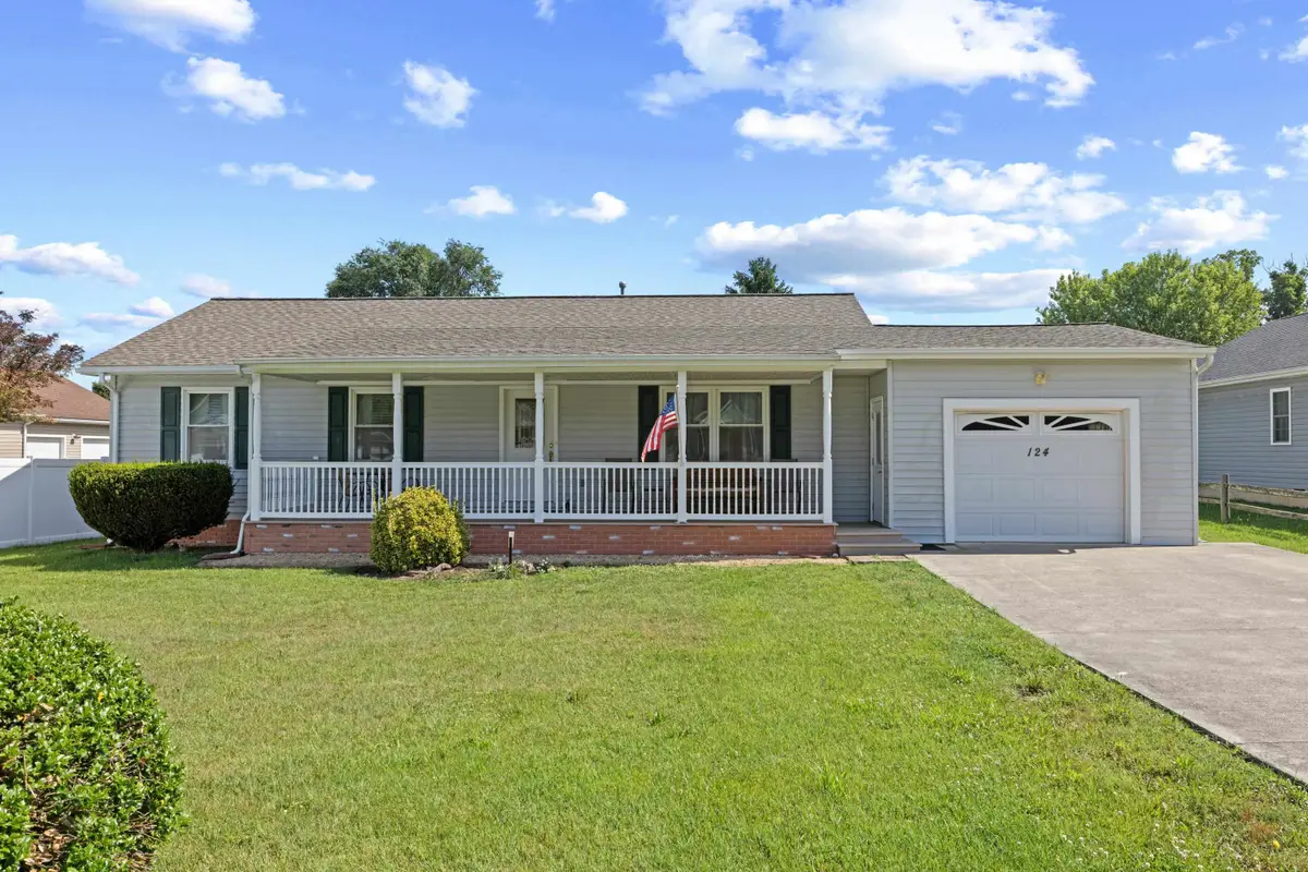 124 Hodge St, Stuarts Draft, VA 24477 - #1