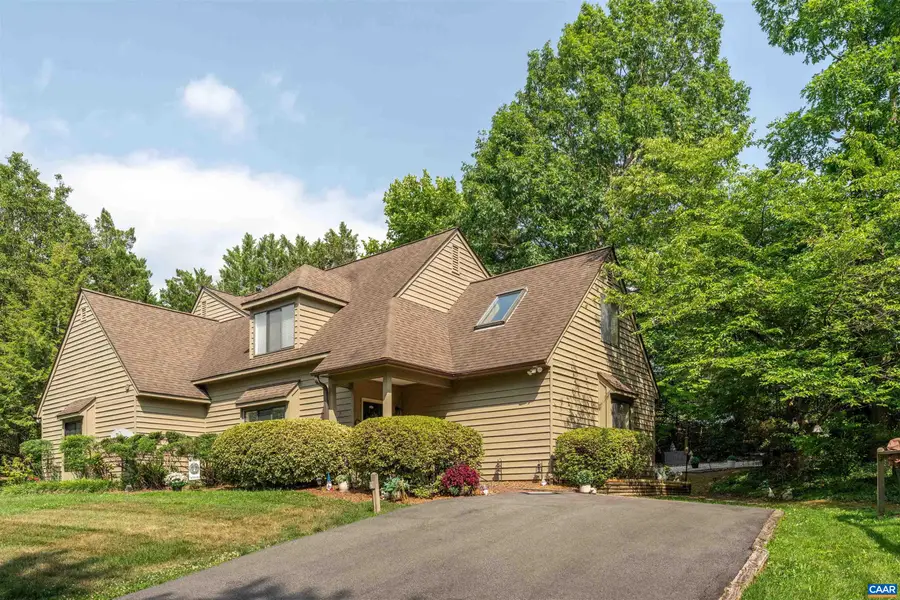 7 Ridgeview Cir, Charlottesville, VA 22902 - #2