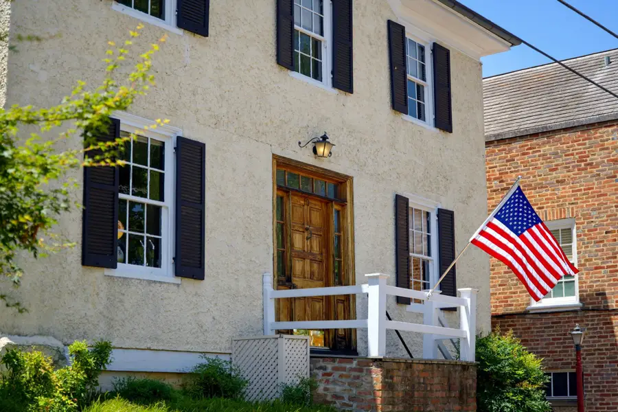 10 Church St, Staunton, VA 24401 - #2