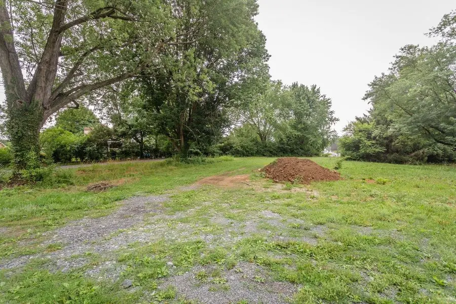 939 Vine St, Harrisonburg, VA 22801 - #3