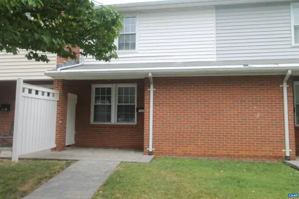 909 Forest St, Charlottesville, VA 22903