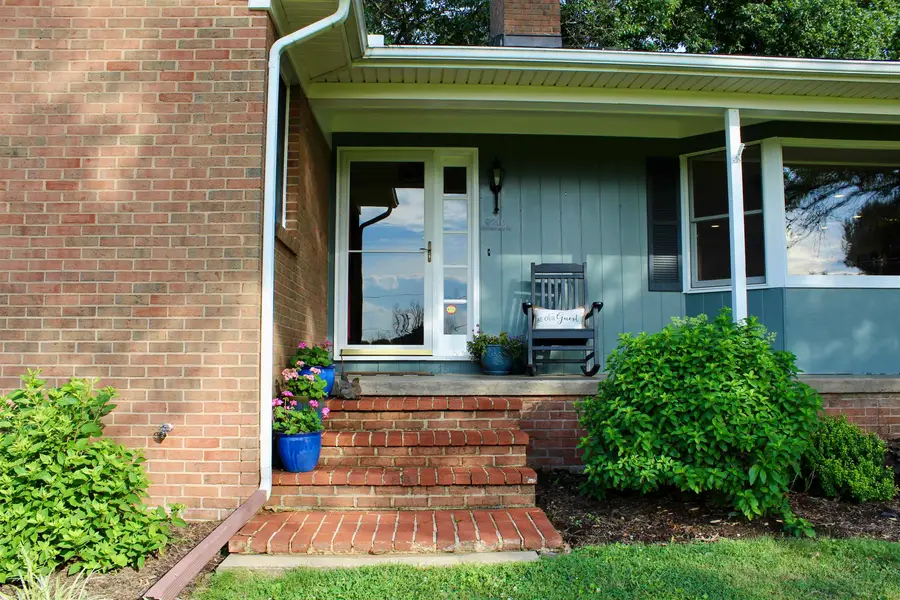 9201 Centerville Rd, Bridgewater, VA 22812 - #3