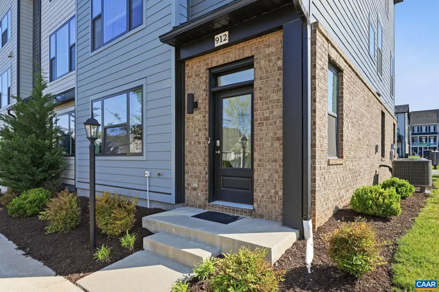 912 Orion Ln, Crozet, VA 22932 - #3