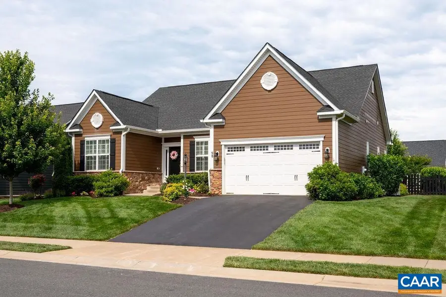 98 Heritage Dr, Zion Crossroads, VA 22942 - #2
