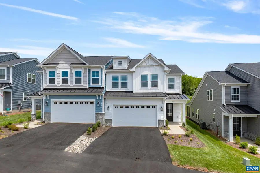 138 Springdale Rd, Waynesboro, VA 22980 - #2