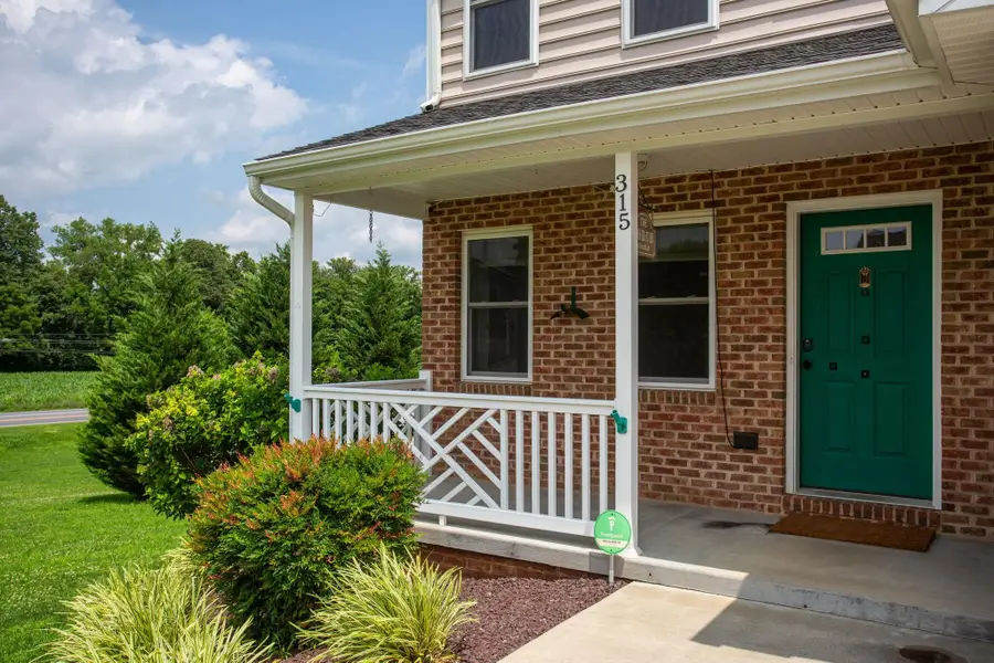 315 Rustic Ave, Broadway, VA 22815 - #2