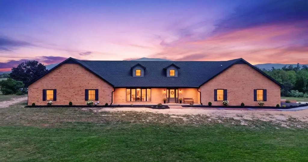 5348 Lee Jackson Hwy, Greenville, VA 24440 - #1