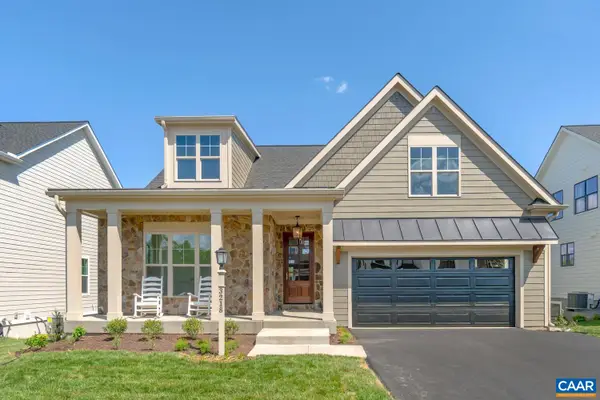 2 Agatha Ridge Ln, Crozet, VA 22932