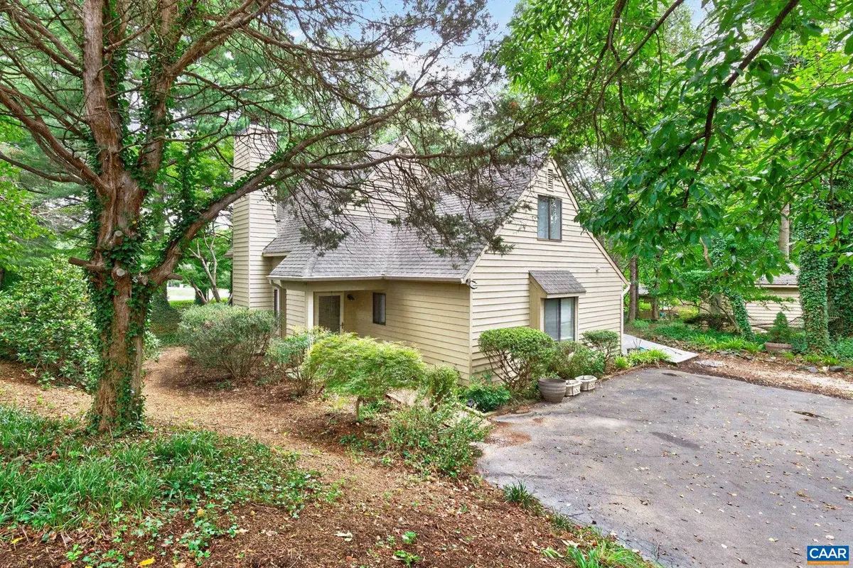 1249 Gristmill Dr, Charlottesville, VA 22902 - #1