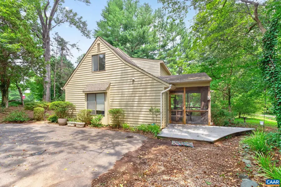 1249 Gristmill Dr, Charlottesville, VA 22902 - #3