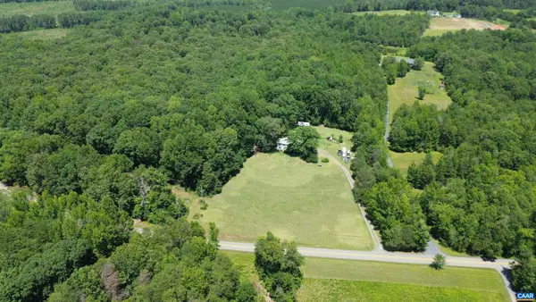 3818 Stage Junction Rd, Columbia, VA 23038
