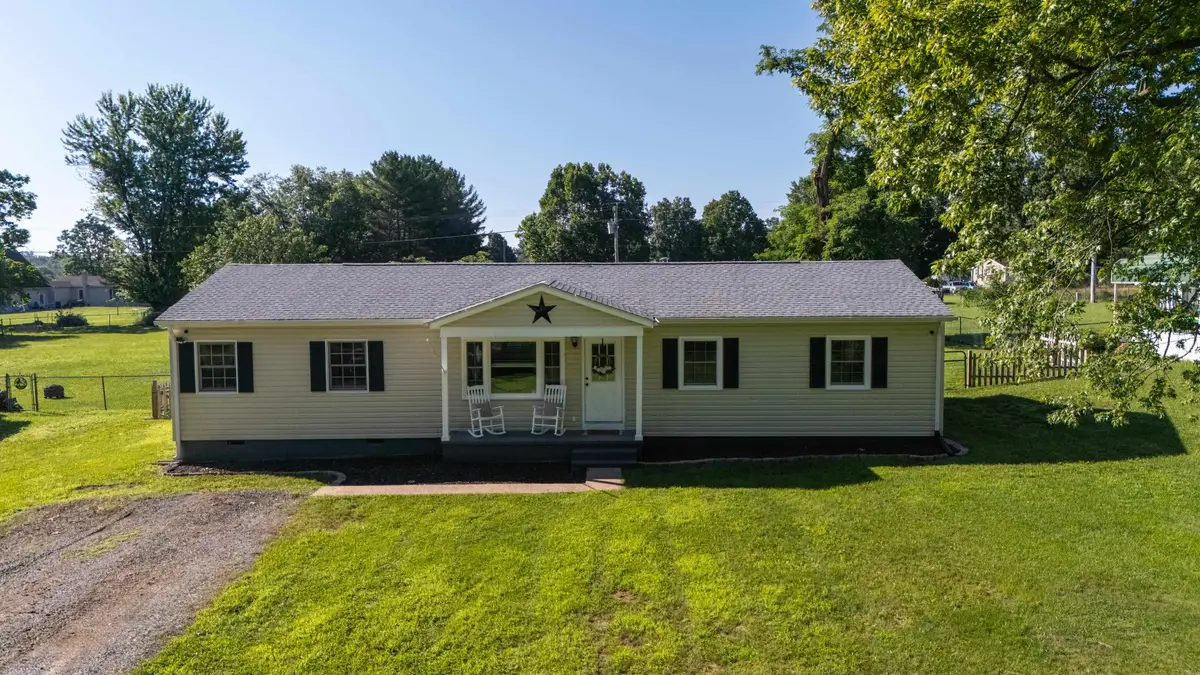 440 Dry Branch Rd, Churchville, VA 24421 - #1