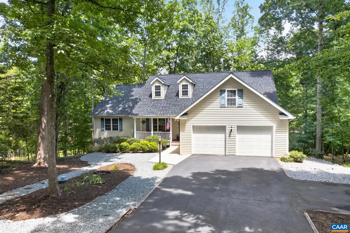 11 Chatham Ln, Palmyra, VA 22963 - #1