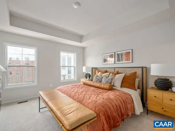 3059 Horizon Dr, Charlottesville, VA 22902