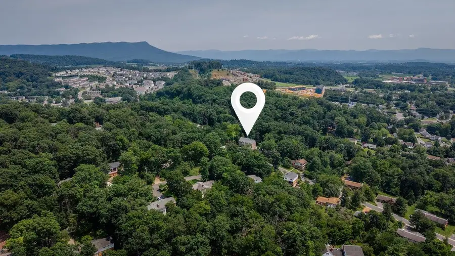 1176 Nelson Dr, Harrisonburg, VA 22801 - #2