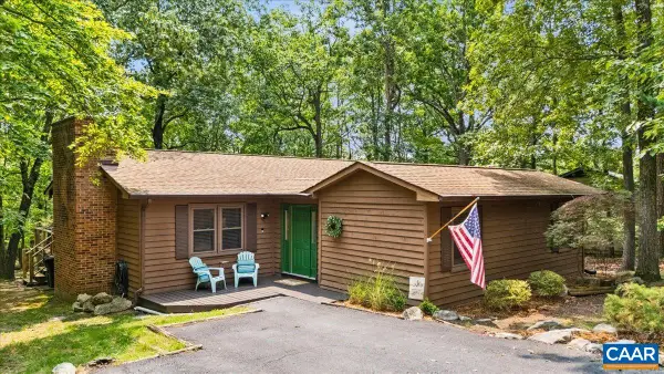 2514 Hopkins Dr, Mcgaheysville, VA 22840