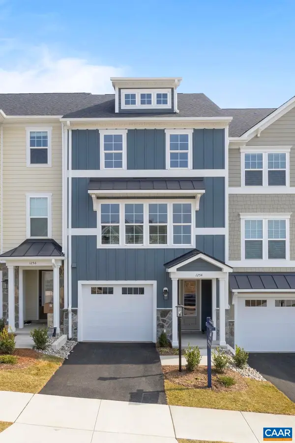 46 Marcella St, Charlottesville, VA 22911