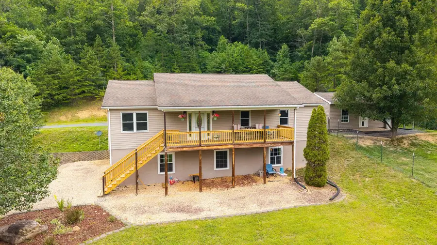 93 Poplar Ridge Ln, Craigsville, VA 24430 - #2