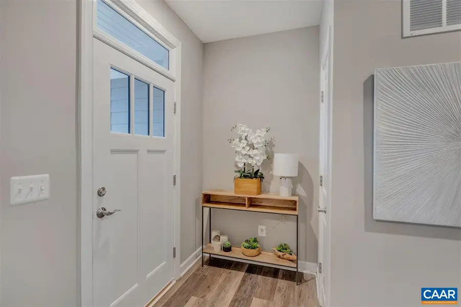 3A Corsham St, Crozet, VA 22932 - #2