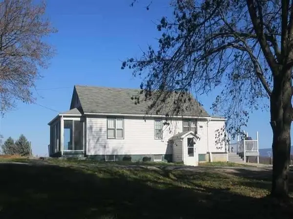 751 Kiddsville Rd, Waynesboro, VA 22980