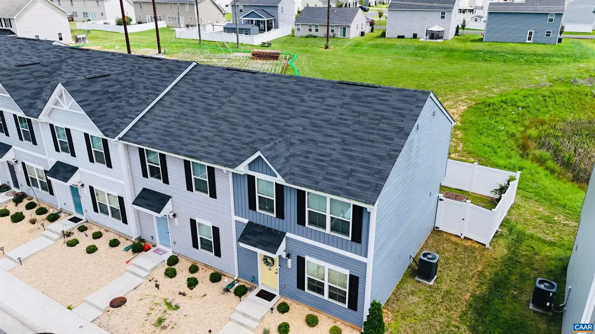 766 Carson Cir, Grottoes, VA 24441 - #1
