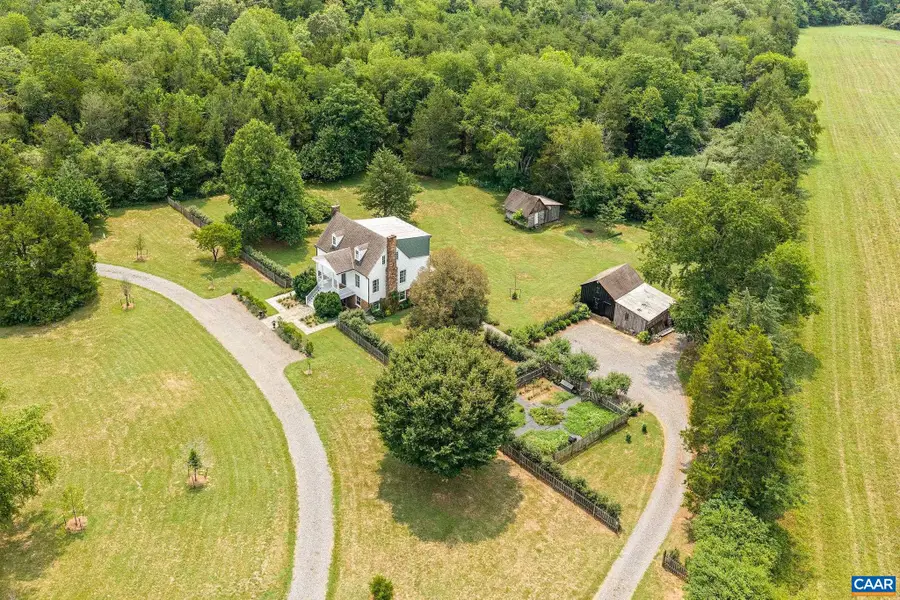 7732 Scottsville Rd, Scottsville, VA 24590 - #3