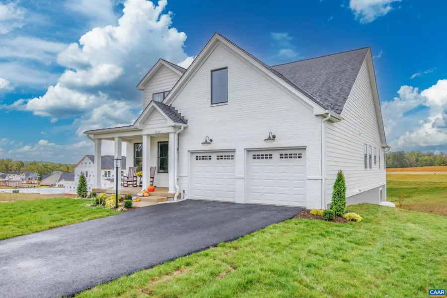 3E Corsham St, Crozet, VA 22932 - #2